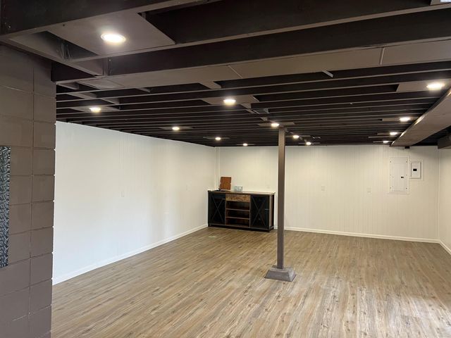 2352 Enterprise Drive, Richland, WA 99354