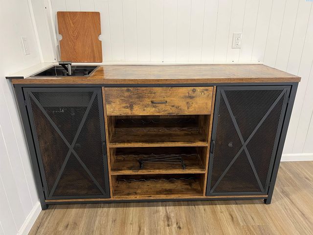 2352 Enterprise Drive, Richland, WA 99354