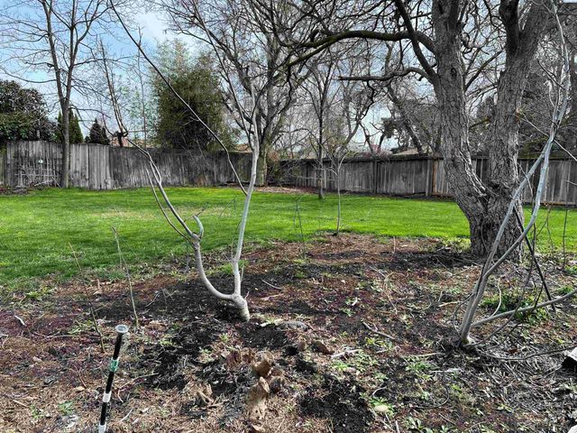 2352 Enterprise Drive, Richland, WA 99354