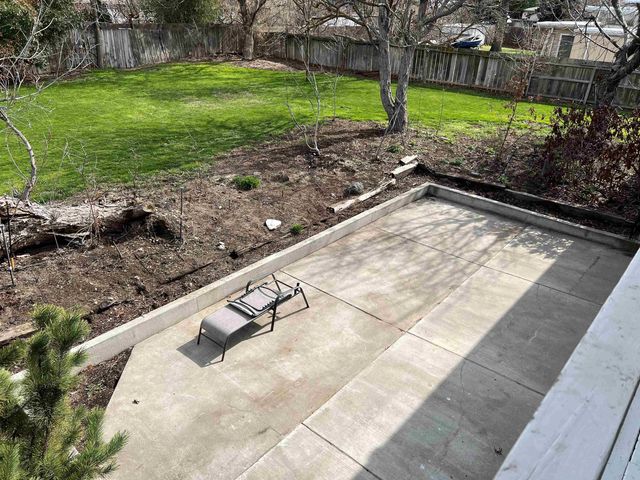 2352 Enterprise Drive, Richland, WA 99354