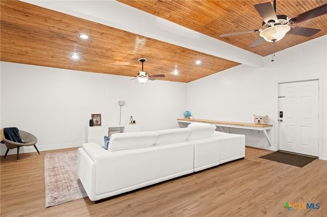 2613 Creek Side Drive, Temple, TX 76502