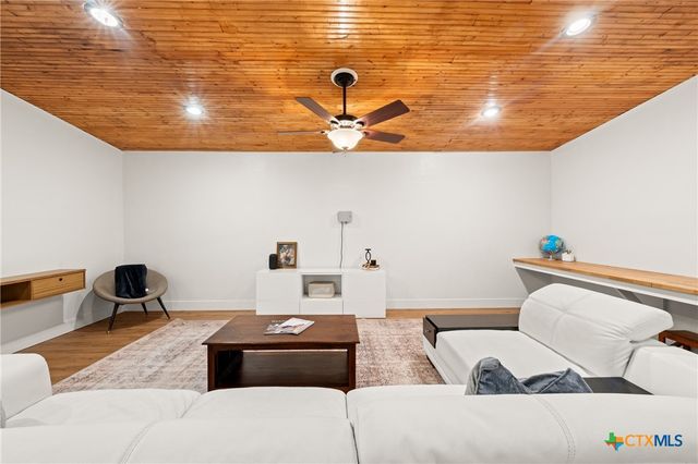 2613 Creek Side Drive, Temple, TX 76502