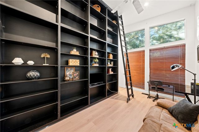 2613 Creek Side Drive, Temple, TX 76502