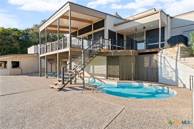 2613 Creek Side Drive, Temple, TX 76502