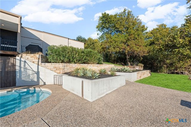 2613 Creek Side Drive, Temple, TX 76502