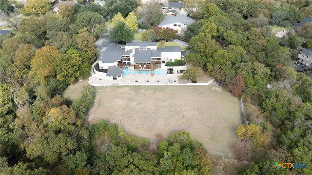 2613 Creek Side Drive, Temple, TX 76502