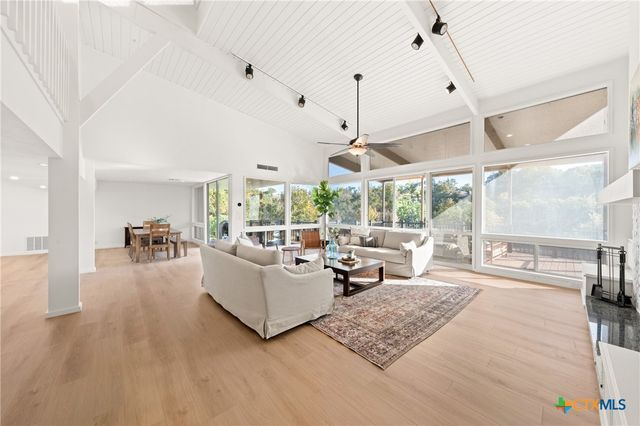 2613 Creek Side Drive, Temple, TX 76502