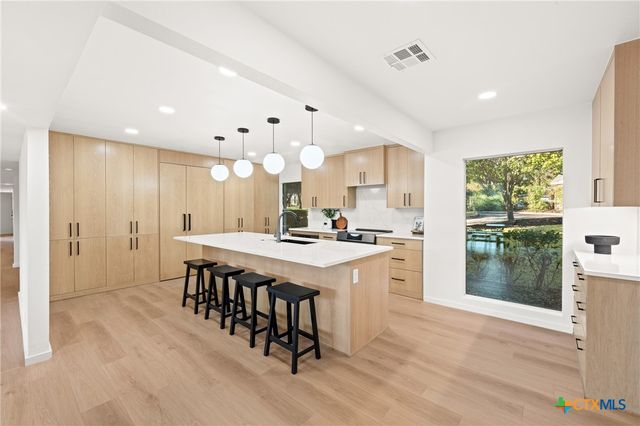 2613 Creek Side Drive, Temple, TX 76502