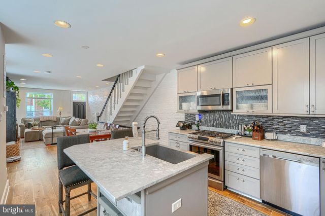900 S FAGLEY ST, Baltimore, MD 21224