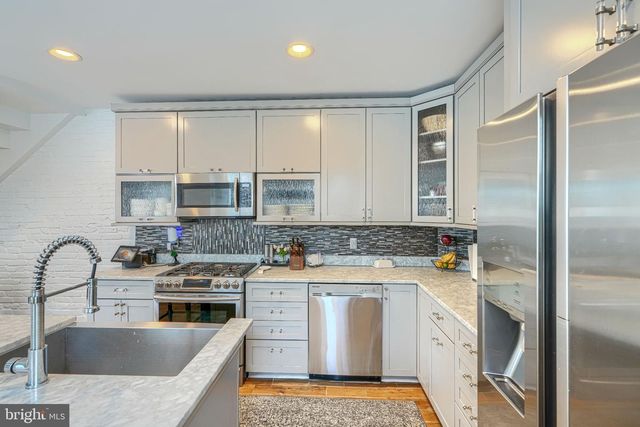 900 S FAGLEY ST, Baltimore, MD 21224