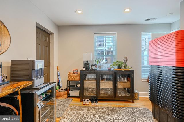 900 S FAGLEY ST, Baltimore, MD 21224