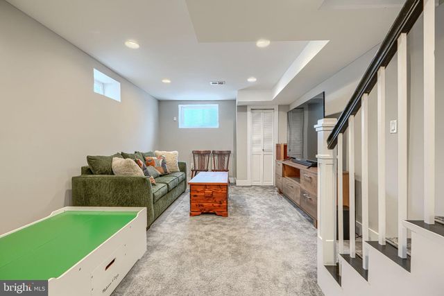 900 S FAGLEY ST, Baltimore, MD 21224