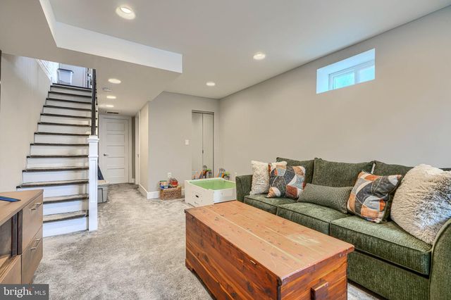 900 S FAGLEY ST, Baltimore, MD 21224