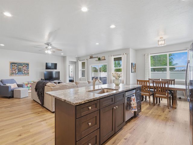 2960 Apollo Drive, Grand Junction, CO 81504