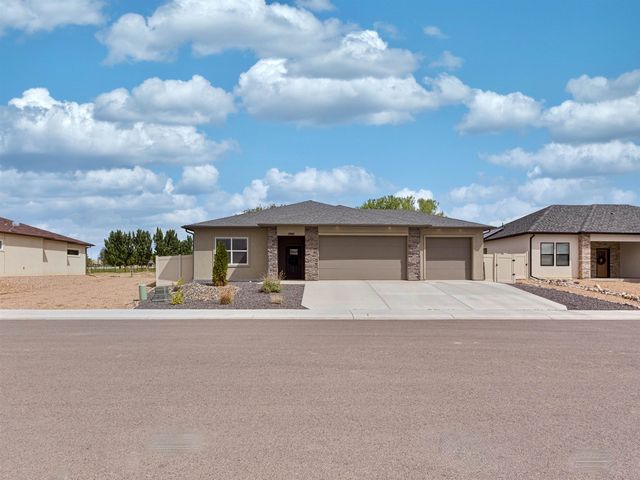 2960 Apollo Drive, Grand Junction, CO 81504
