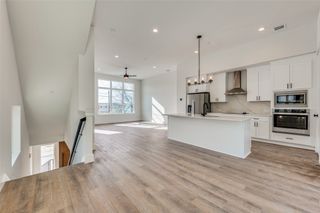 13325 Bee Street 103, Farmers Branch, TX 75234