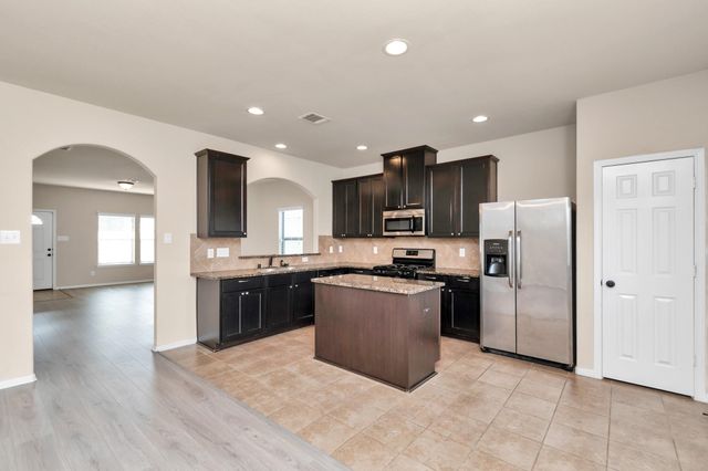 5635 Round Robin Drive, Katy, TX 77449