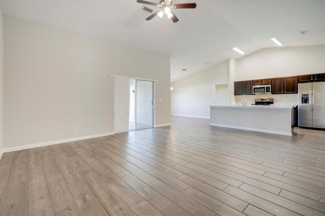 3631 SW Kromrey Street, Port St Lucie, FL 34953