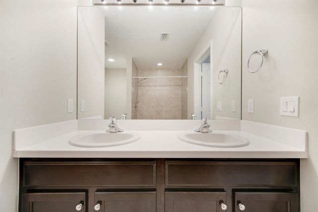 3631 SW Kromrey Street, Port St Lucie, FL 34953