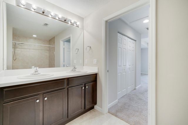 3631 SW Kromrey Street, Port St Lucie, FL 34953