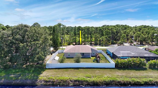 3631 SW Kromrey Street, Port St Lucie, FL 34953