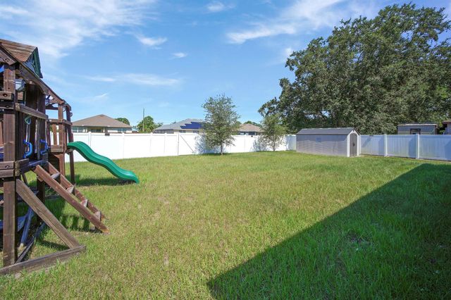 3631 SW Kromrey Street, Port St Lucie, FL 34953