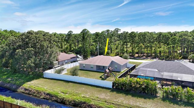 3631 SW Kromrey Street, Port St Lucie, FL 34953