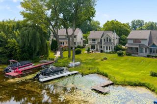 7450 E Wind Lake ROAD, Waterford, WI 53185