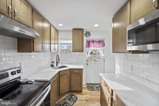 7715 OLD BATTLE GROVE RD, Dundalk, MD 21222