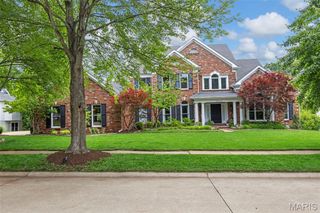 2030 Logan Hill Drive, Chesterfield, MO 63017