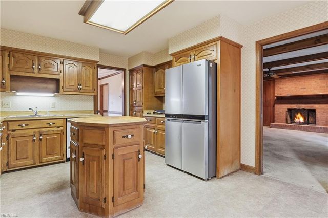204 Oakengate TURN, Virginia Beach, VA 23462