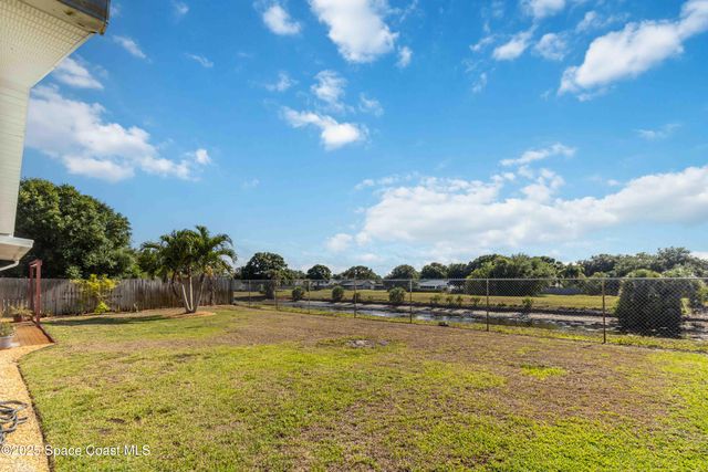 1804 W Shores Road, Melbourne, FL 32935