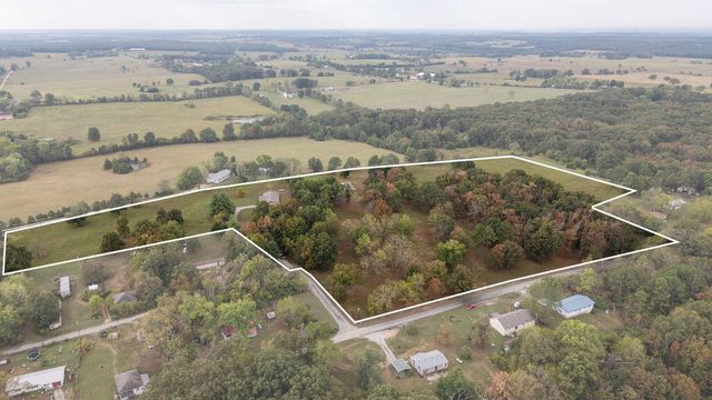 147 Parrish St, Raymondville, MO 65555