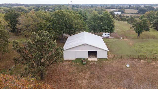 147 Parrish St, Raymondville, MO 65555