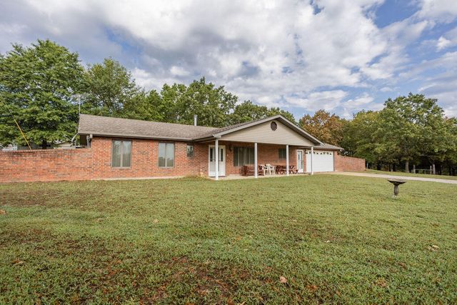 147 Parrish St, Raymondville, MO 65555