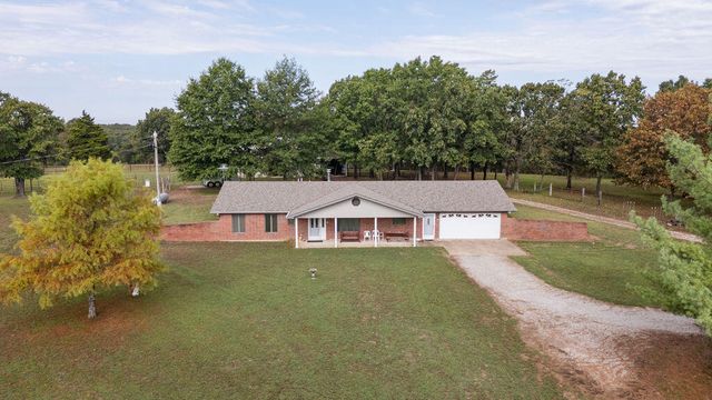 147 Parrish St, Raymondville, MO 65555