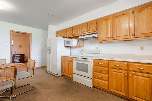 147 Parrish St, Raymondville, MO 65555