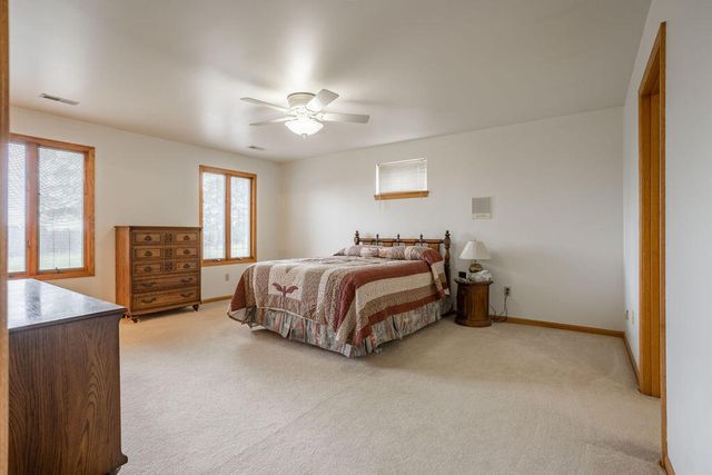 147 Parrish St, Raymondville, MO 65555