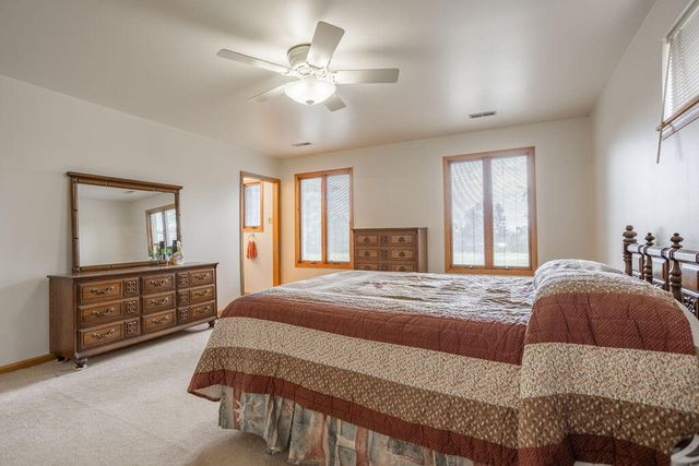 147 Parrish St, Raymondville, MO 65555