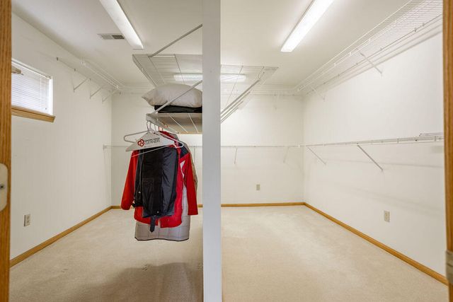 147 Parrish St, Raymondville, MO 65555