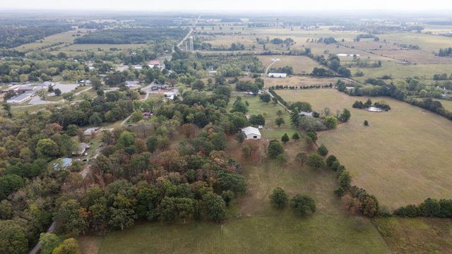 147 Parrish St, Raymondville, MO 65555