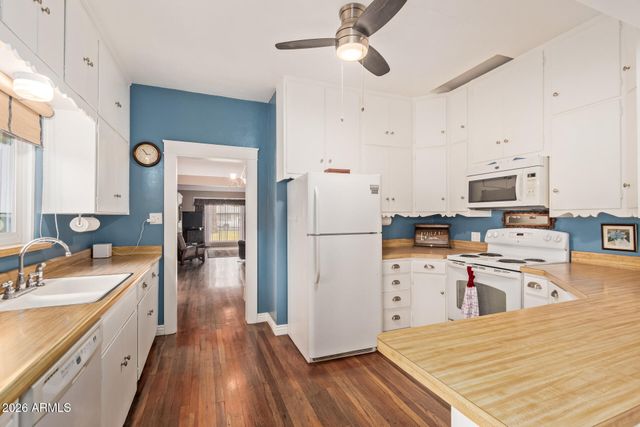 7604 N 59TH Avenue, Glendale, AZ 85301