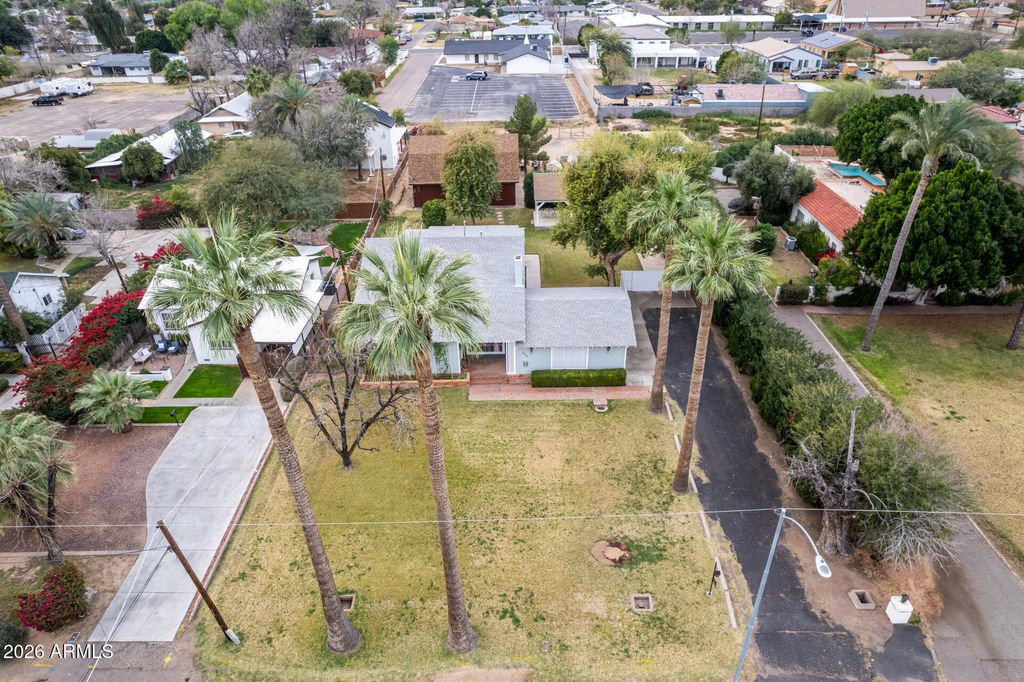 Image 20 of property listing at 7604 N 59TH Avenue, Glendale, AZ 85301