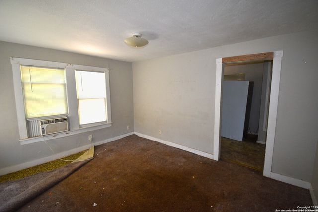 2015 Martin Luther King, San Antonio, TX 78203