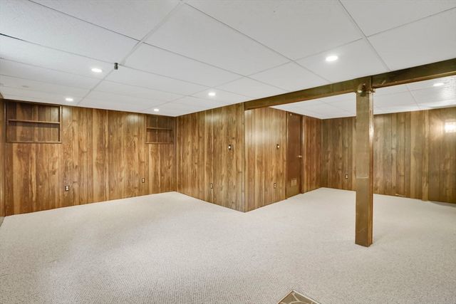 6 Garden Ln, Wilbraham, MA 01095