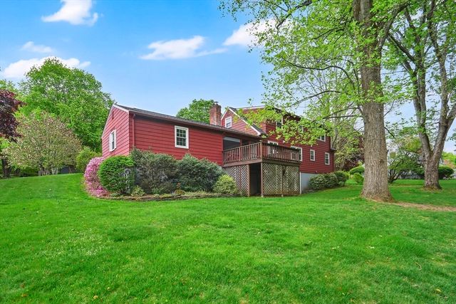 6 Garden Ln, Wilbraham, MA 01095