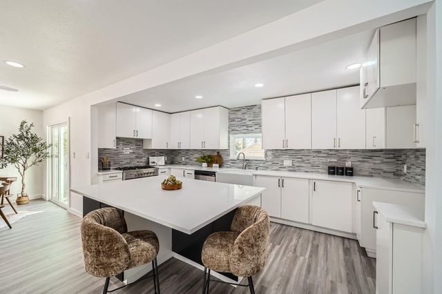 5510 Coventry LN, Austin, TX 78723