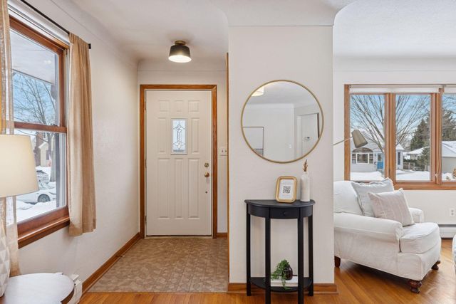 1845 Rome Avenue, Saint Paul, MN 55116