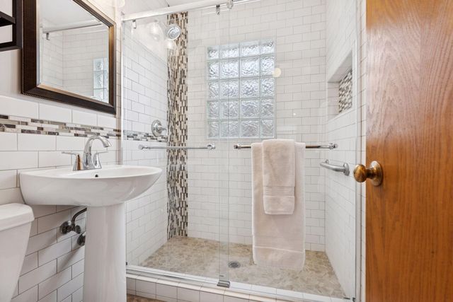 1845 Rome Avenue, Saint Paul, MN 55116