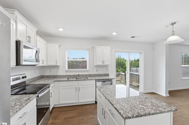 227 Millen Drive, Woodruff, SC 29388